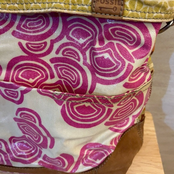 FOSSIL Key Per Coated
Canvas Leather Trim Multi
Pattern Hobo 
Purse - Picture 9 of 16